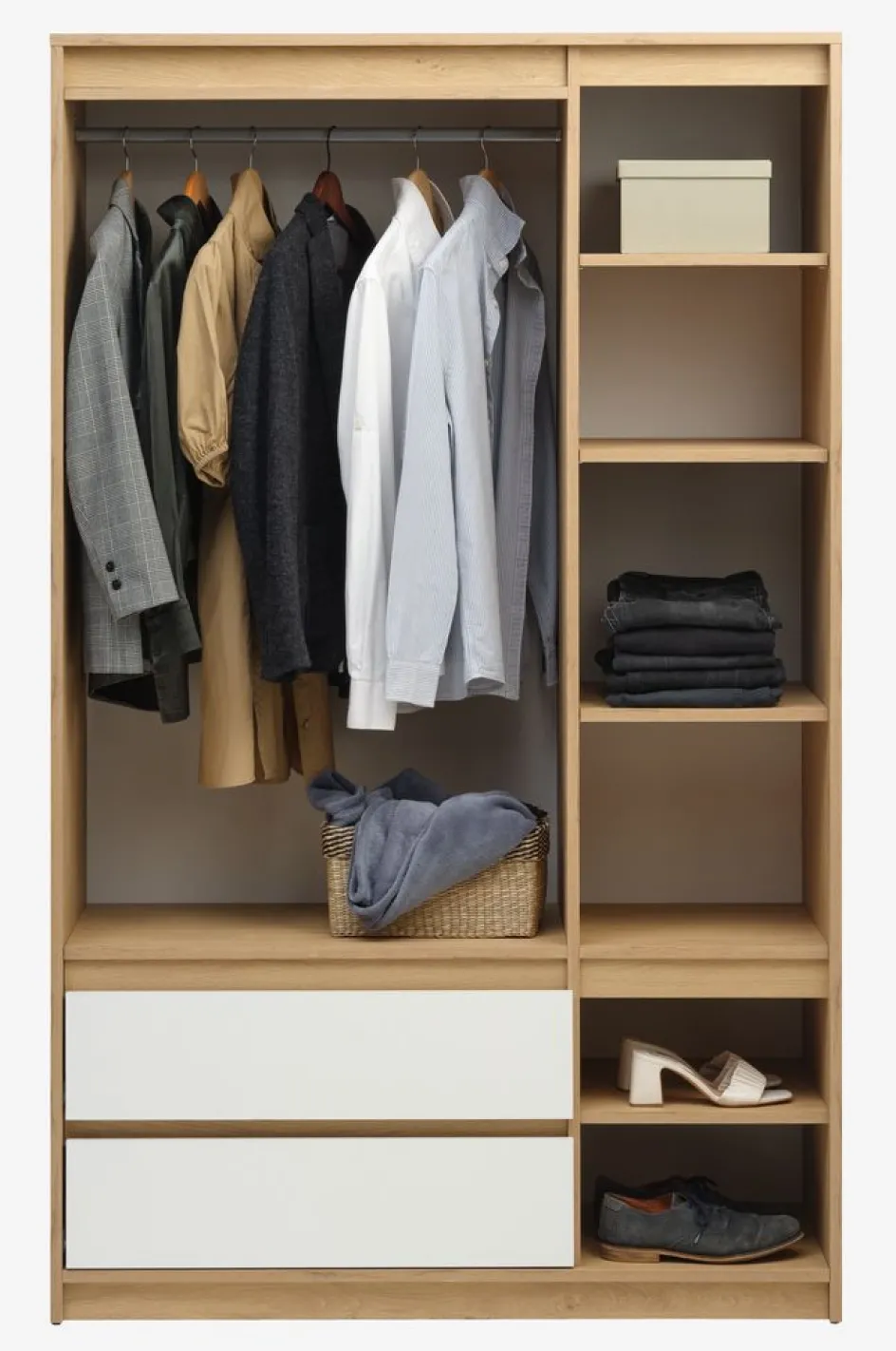 BILLUNDArmoire BILLUND 119x193 blanc/coloris chêne naturel-JYSK Hot