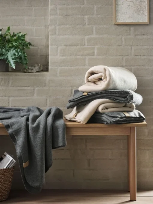 DAGLILJEPlaid polaire DAGLILJE 130x170-JYSK New