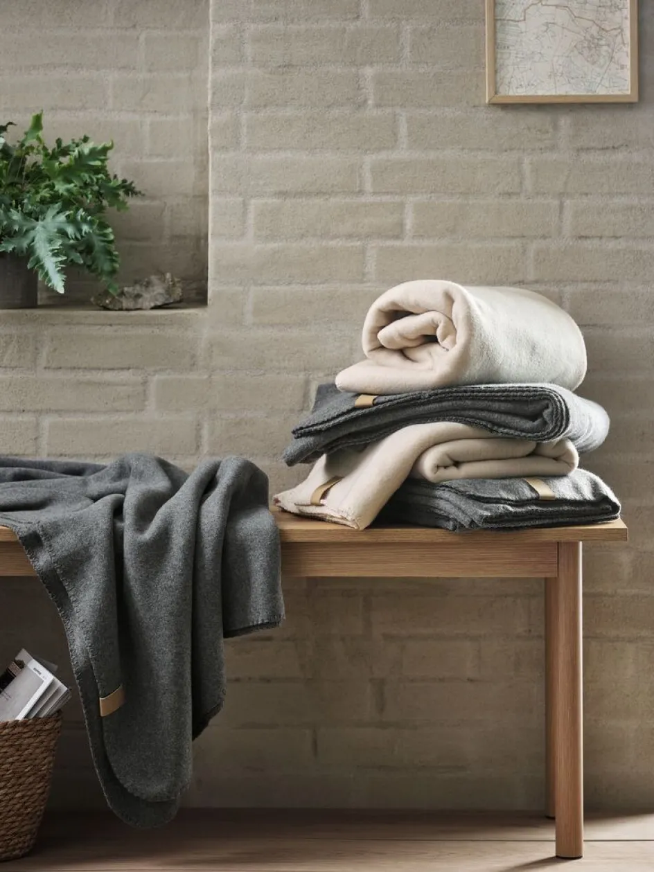 DAGLILJEPlaid polaire DAGLILJE 130x170-JYSK New