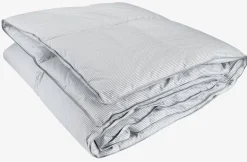 FALKETINDPlusCouette en duvet de canard 240x220 FALKETIND chaude-JYSK Outlet