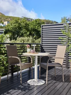 GUDHJEMChaise empilable GUDHJEM l-JYSK Best