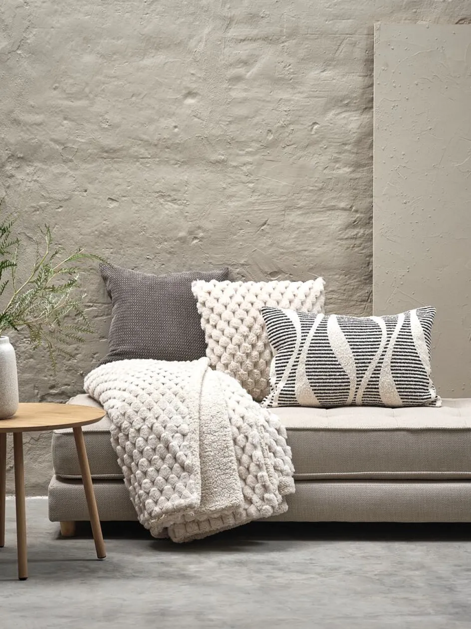 HVIDBLOMMEPlaid HVIDBLOMME 150x200 beige-JYSK Sale