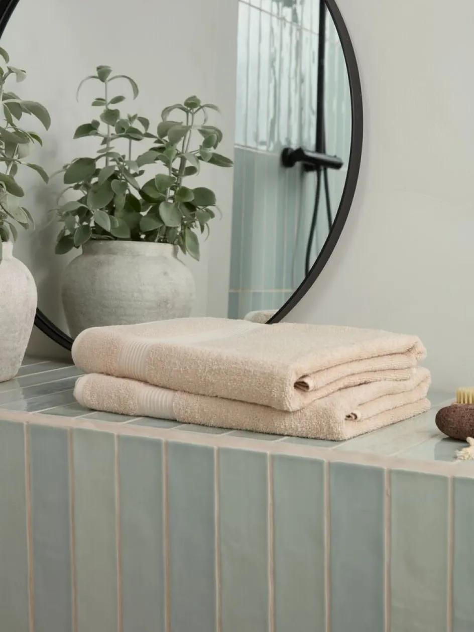 KARLSTADGoldServiette de toilette KARLSTAD 50x100-KRONBORG