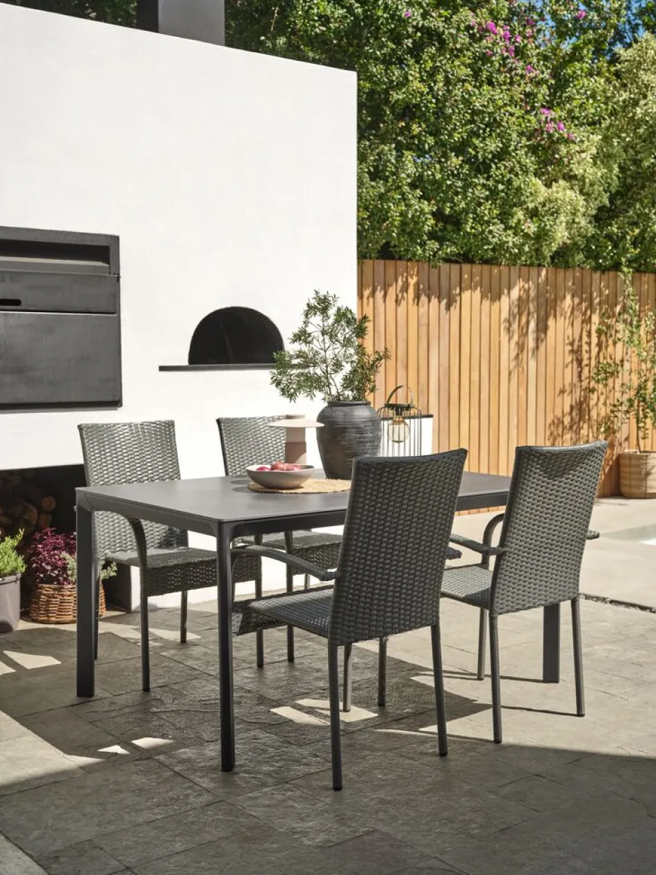 KUMLATable de jardin KUMLA l95xL150-JUTLANDIA Outlet