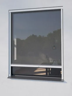 NYORDMoustiquaire enroulable NYORD 130x160 fenêtre blanc-JYSK Discount