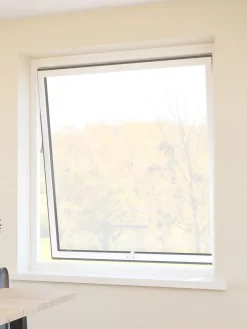 NYORDMoustiquaire NYORD 130x150 a/fermeture fenêtre assorti-JYSK Outlet