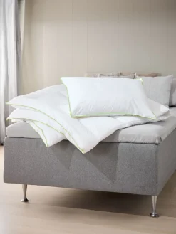 OKSHORNETGoldCouette synthétique 240x220 OKSHORNET chaude-KRONBORG Clearance