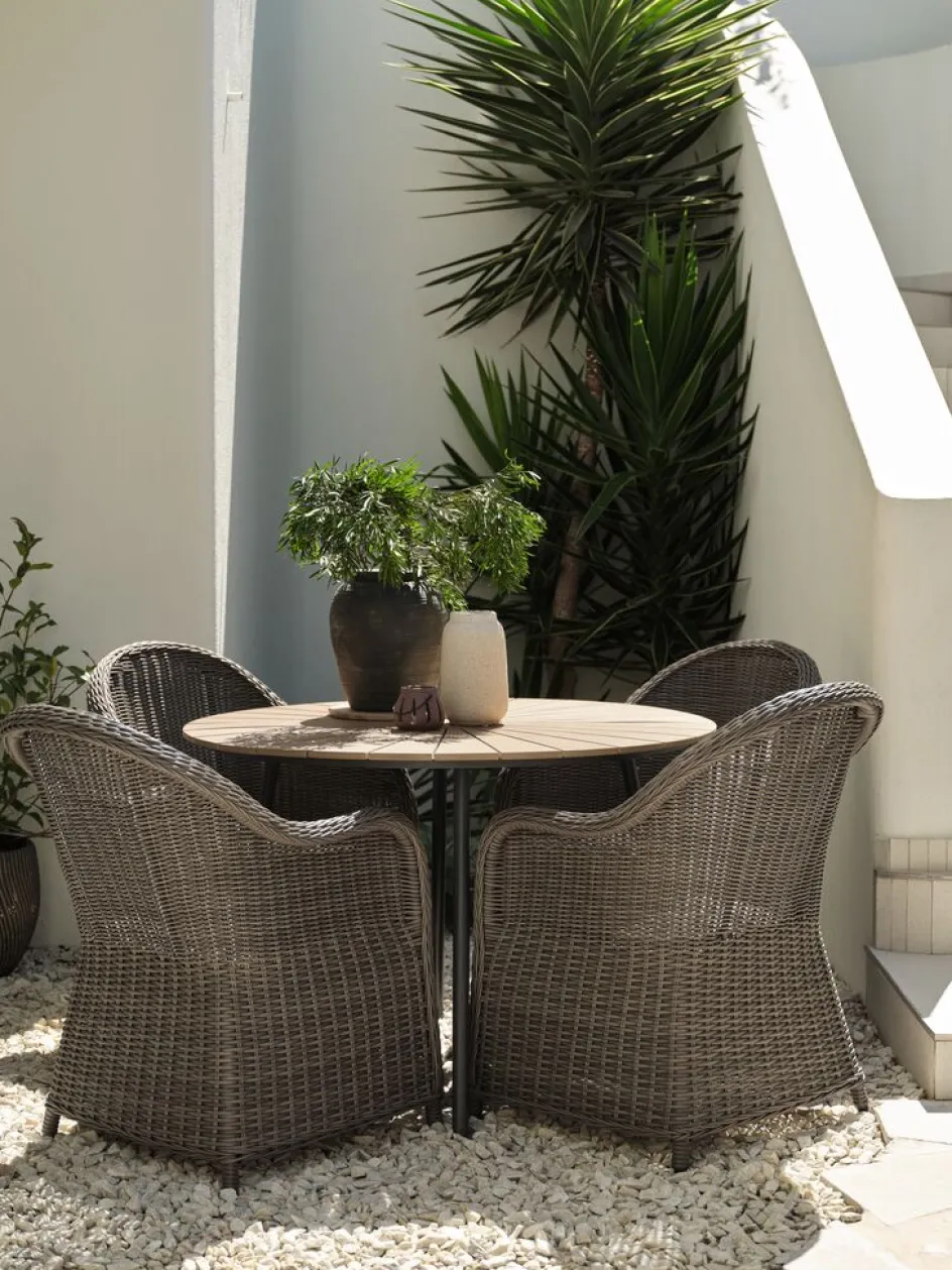 RANGSTRUP + GAMMELBYRANGSTRUP Ø110 table naturel + GAMMELBY chaises gris-JUTLANDIA