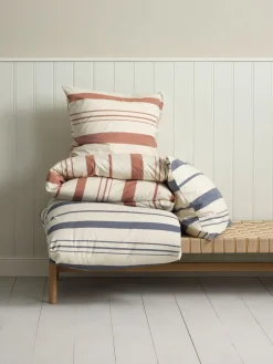 SILJEGoldParure de lit SILJE Fil teint 240x200 marine-KRONBORG New